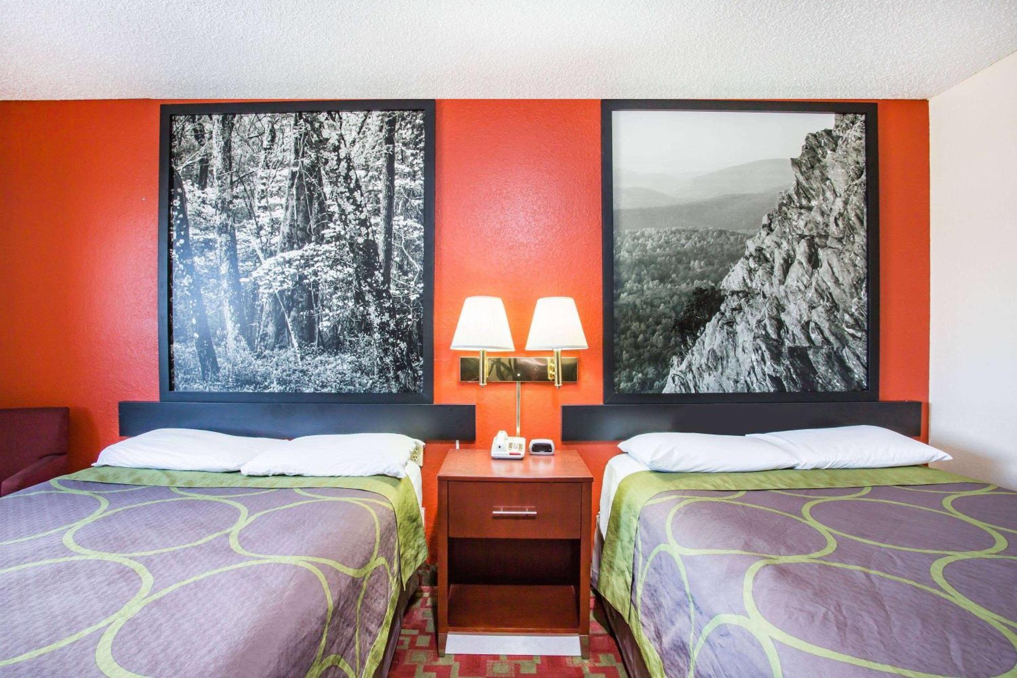 Motel Super 8 By Wyndham Harrisonburg Extérieur photo