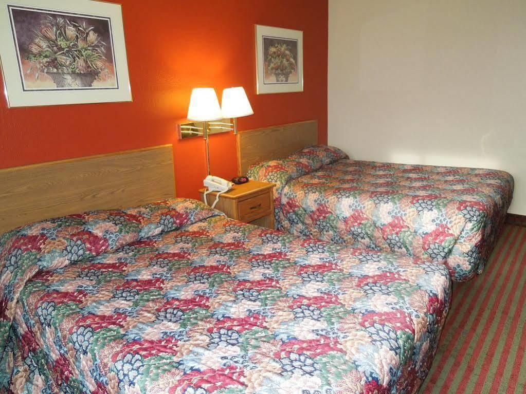 Motel Super 8 By Wyndham Harrisonburg Extérieur photo